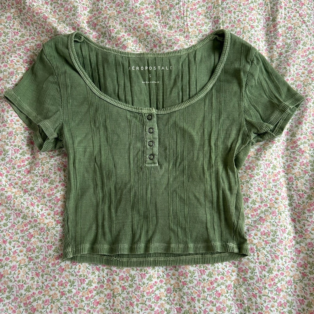 Aeropostale Green Ribbed Crop T-Shirt